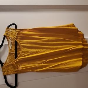 Elodie Small Lace Detail Top Mustard